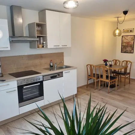 Lindengut - Boutique Hotel Nahe Ikuna Park