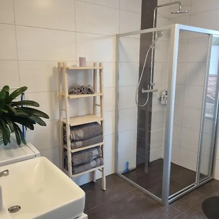 Hotel Lindengut - Boutique Nahe Ikuna Park