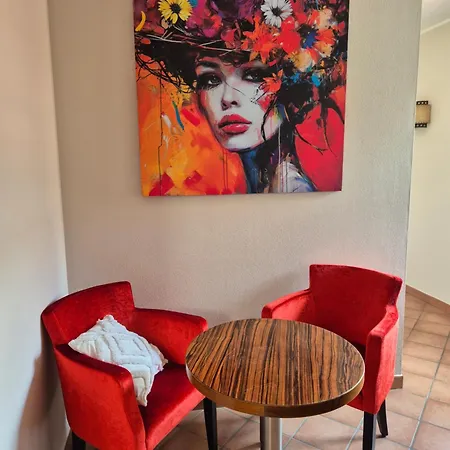 Hotel Lindengut - Boutique Nahe Ikuna Park