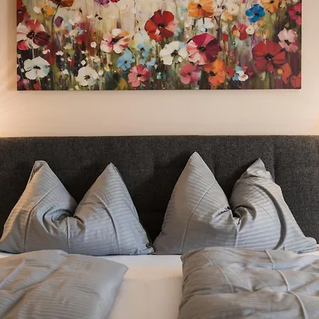 Hotel Lindengut - Boutique Nahe Ikuna Park Natternbach