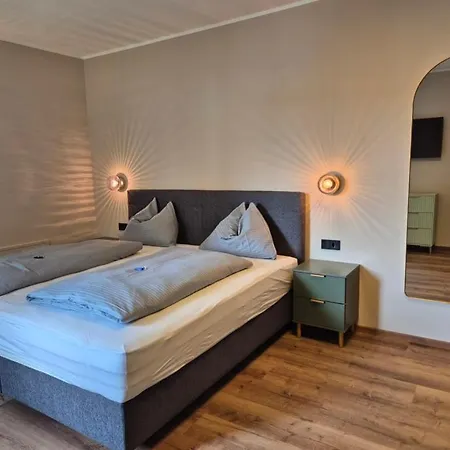 Lindengut - Boutique Hotel Nahe Ikuna Park Hotel Natternbach