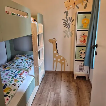 Hotel Lindengut - Boutique Hotel Nahe Ikuna Park